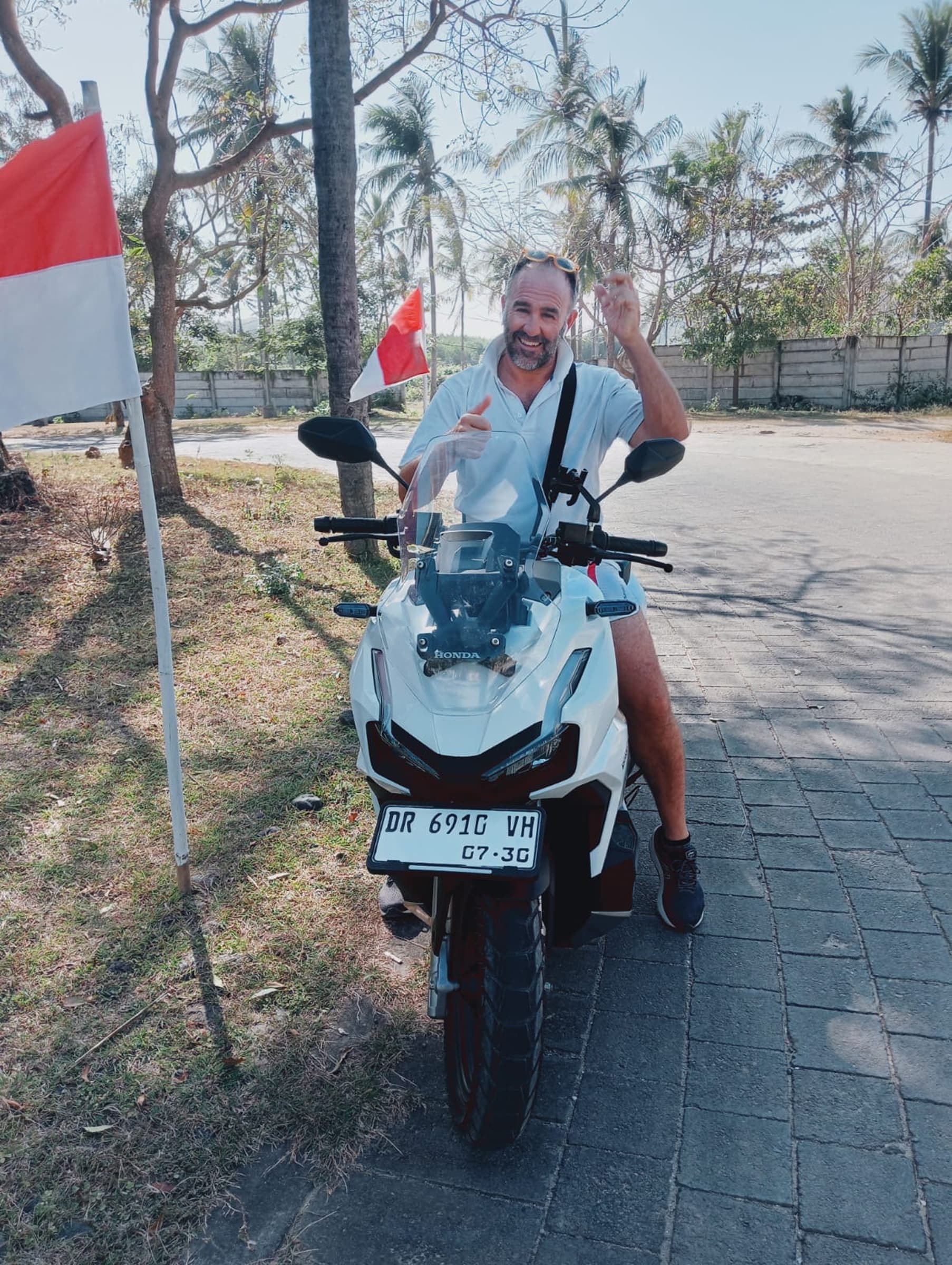 Explore Kuta Lombok with Bady Scooters - Discover